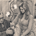 Ilustración en carboncillo para «Poderosa afrodita: dos escenas para entender cómo Woody Allen ridiculiza la fantasía del rescate»